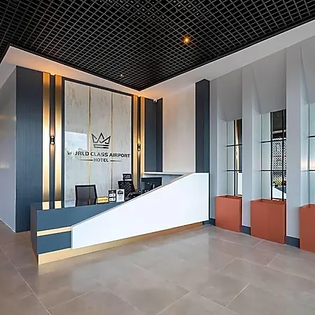 World Class - International Airport מלון
