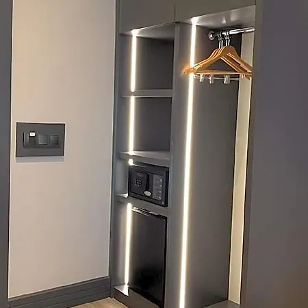 World Class - International Airport 4*